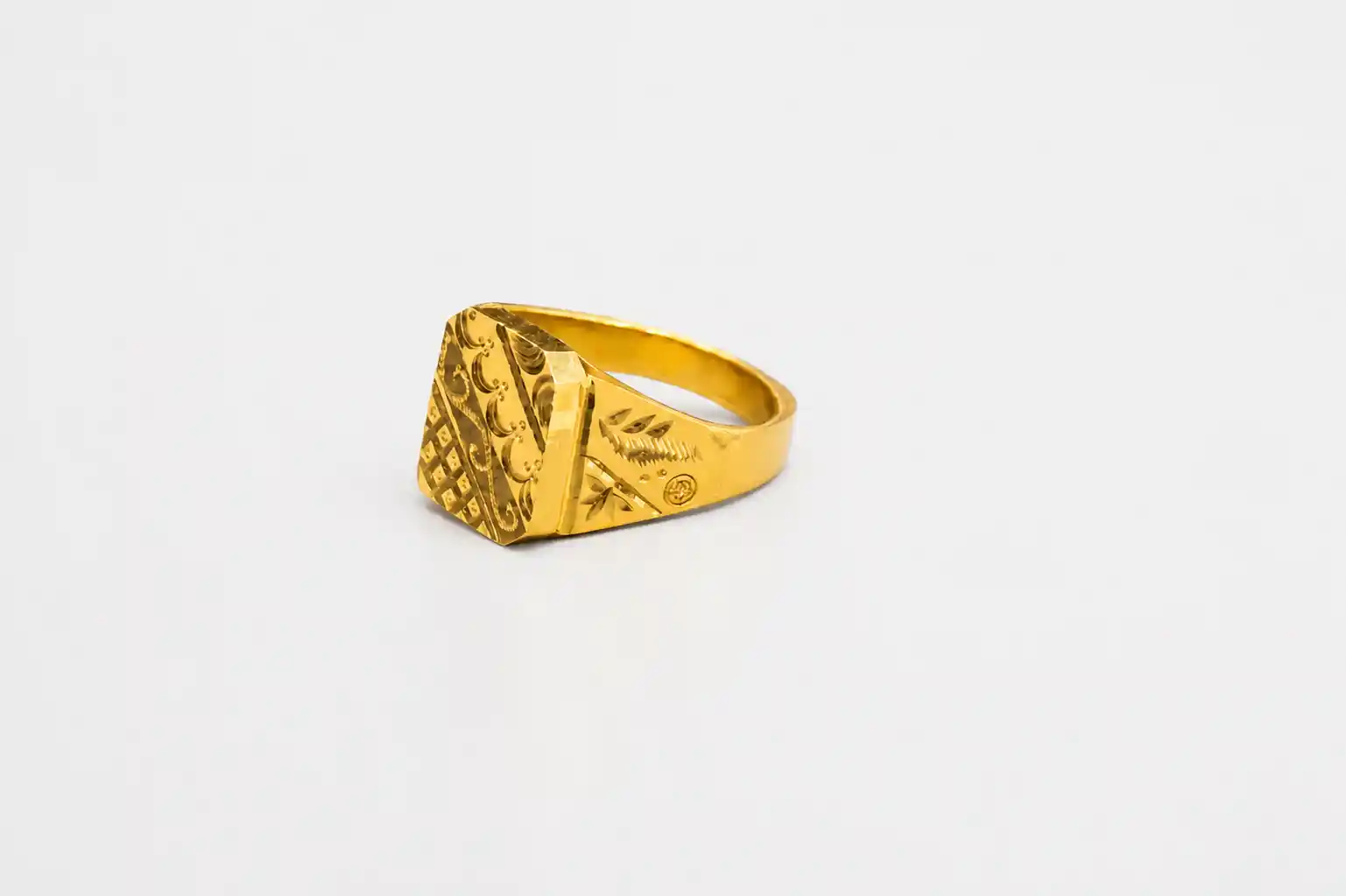 Ashiqe Gents Finger Ring