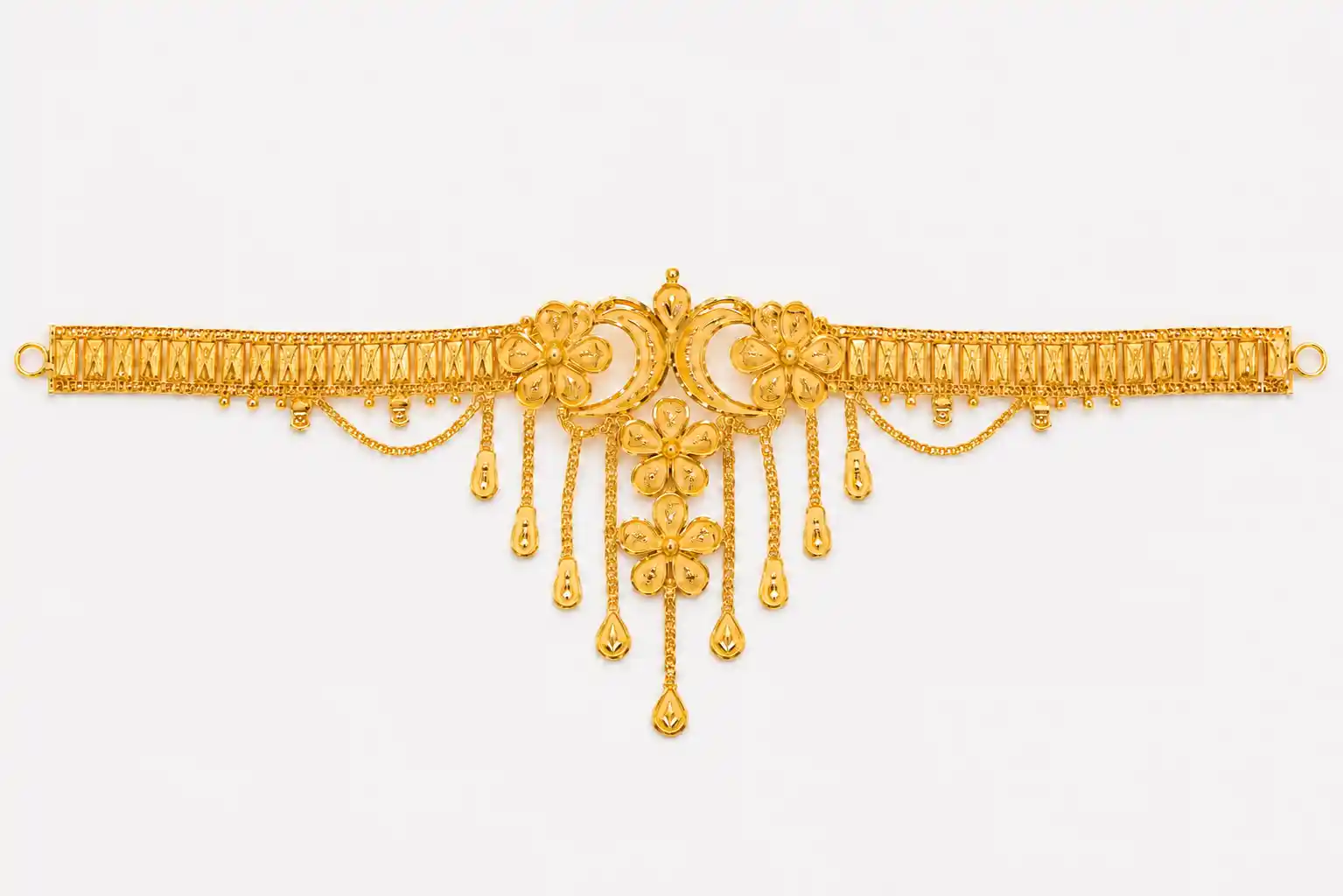 Ashiqe Showcases Artistry Gold Chik