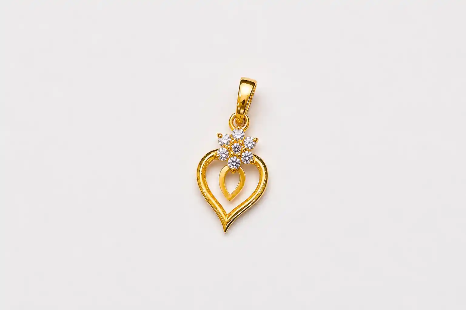 Ashiqe Graceful Gold Locket