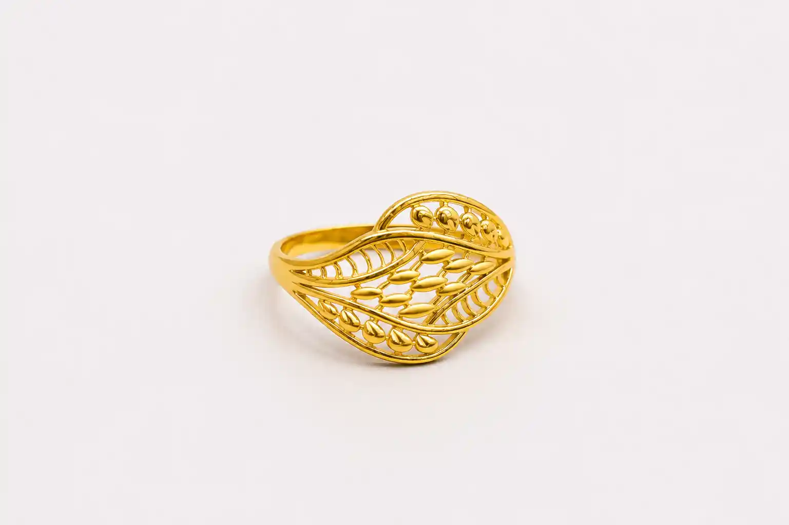 Ashiqe Premium Design Ladies Ring