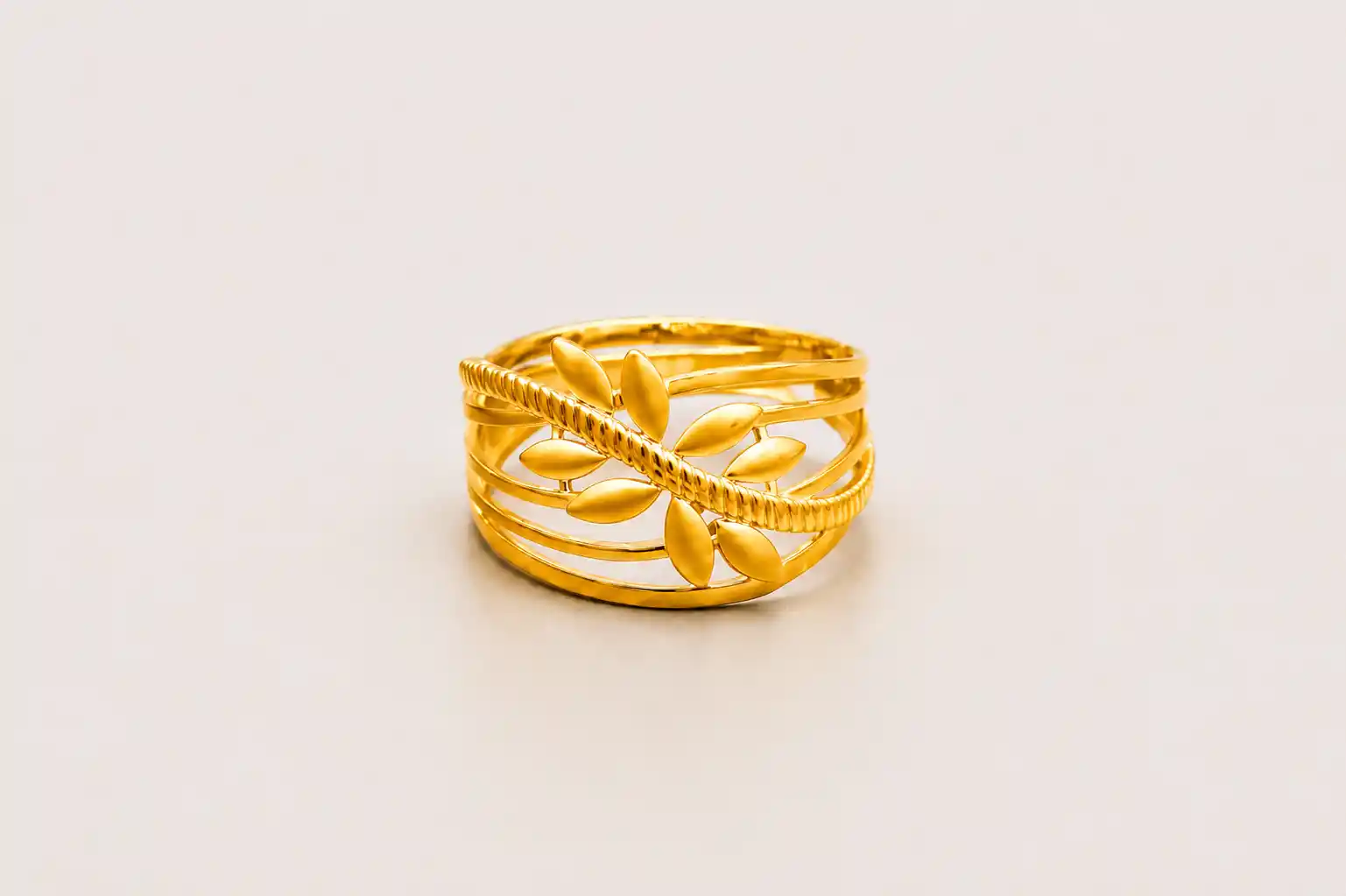 Ashiqe Fine Gold Ladies Ring