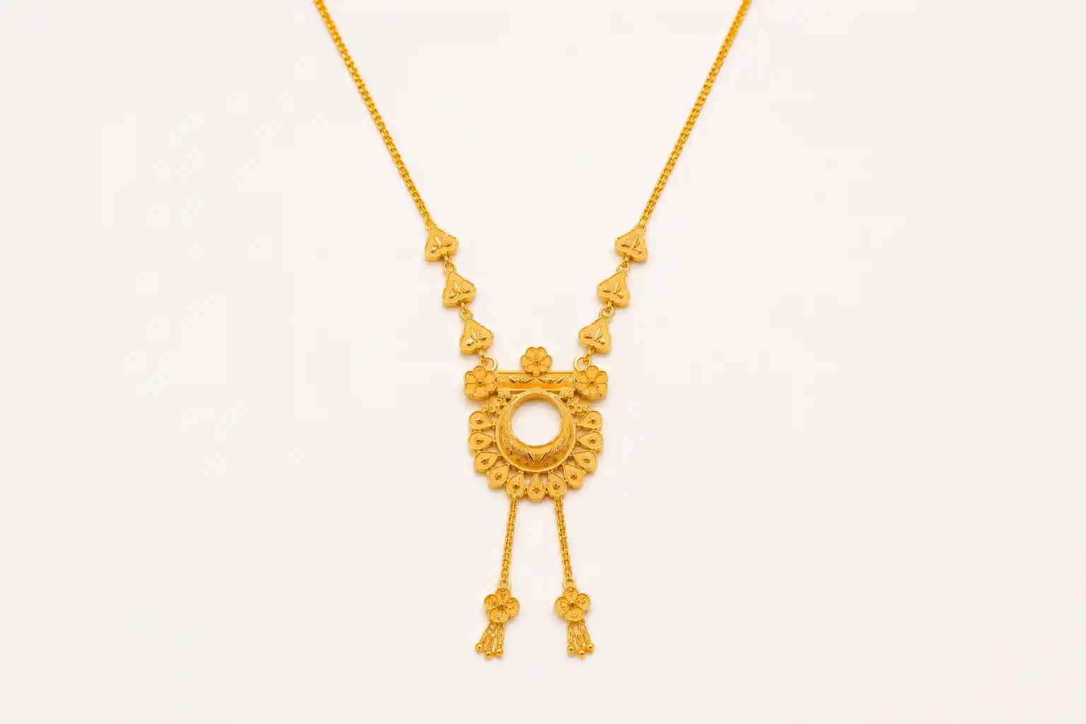 Ashiqe Refined Artistry Golden Tie Chain