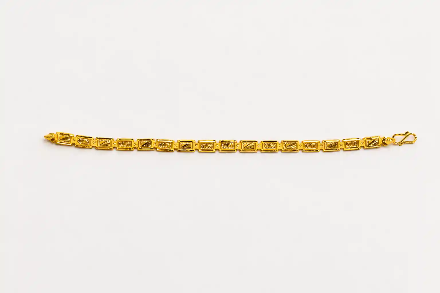 Ashiqe Charming Gents Bracelet