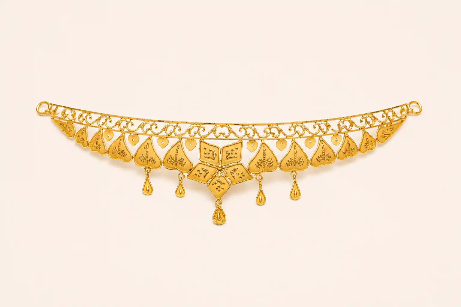 Ashiqe Exquisite Gold Crown Choker