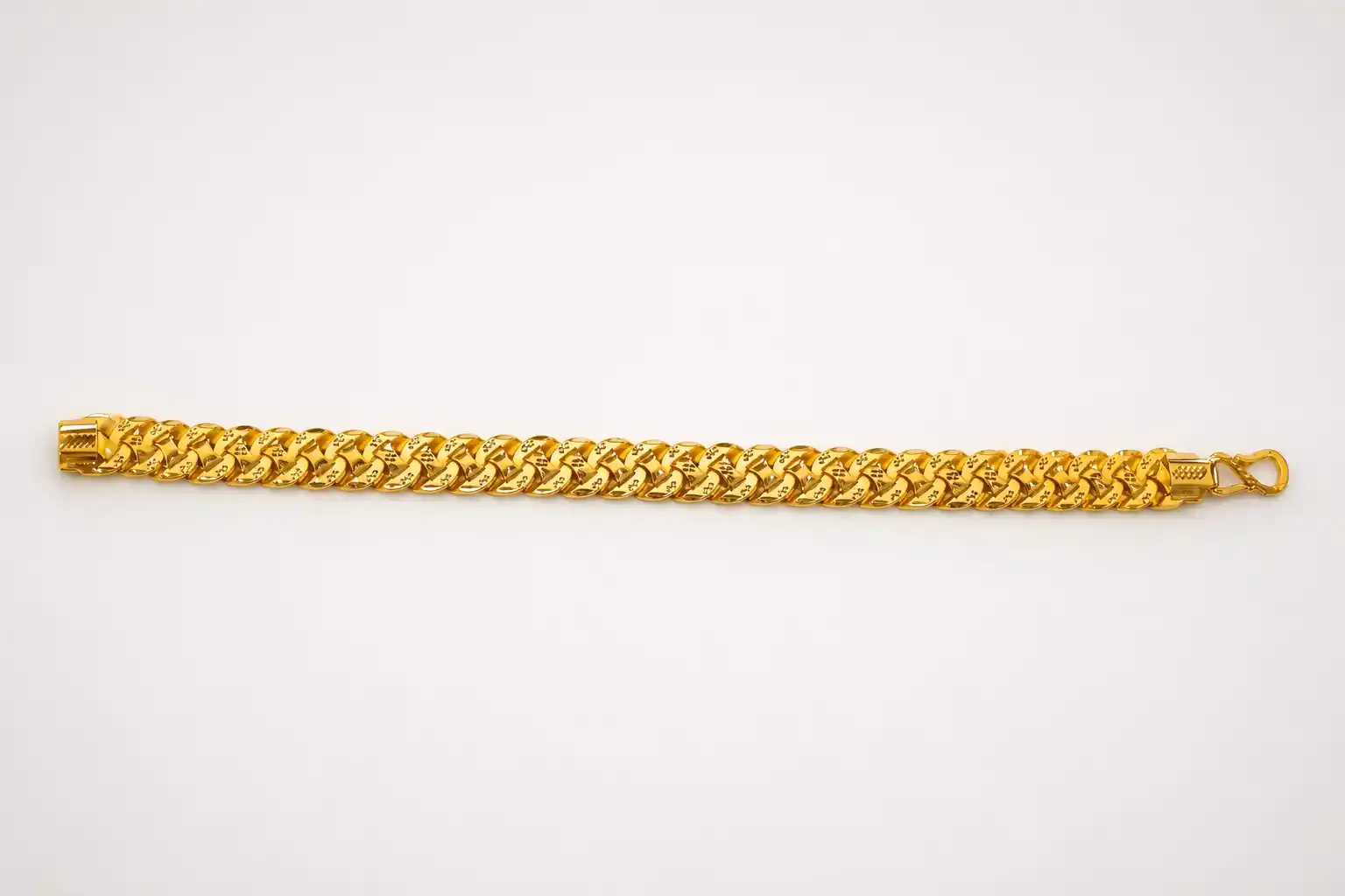 Ashiqe Superior Gents Bracelet