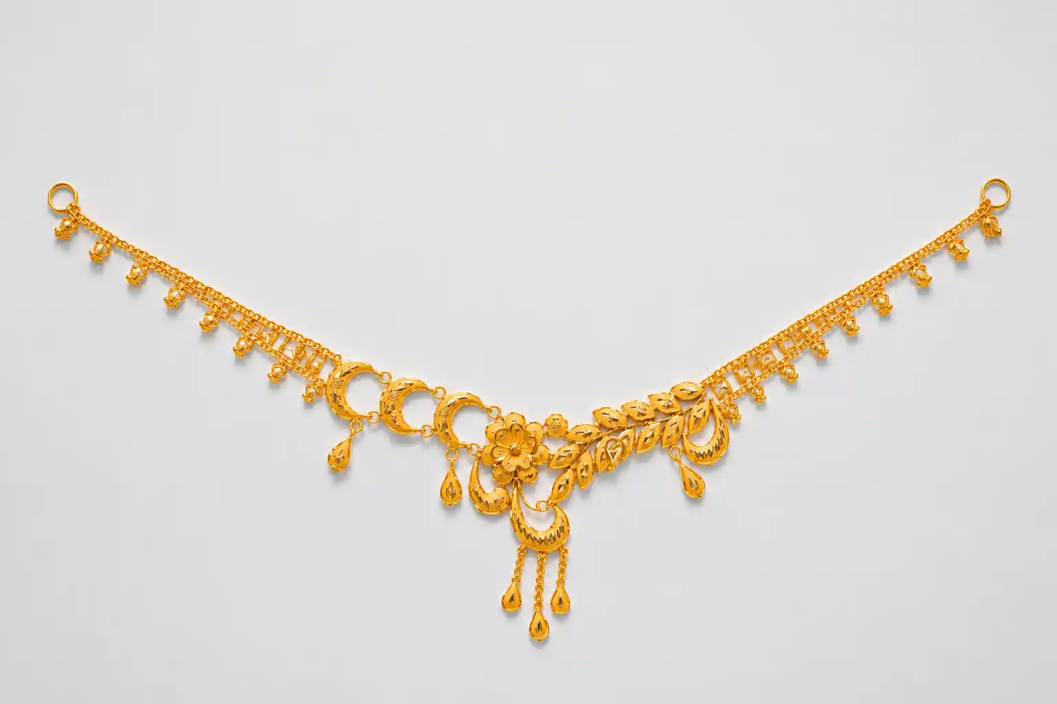 Ashiqe Luxurious Gold Necklace