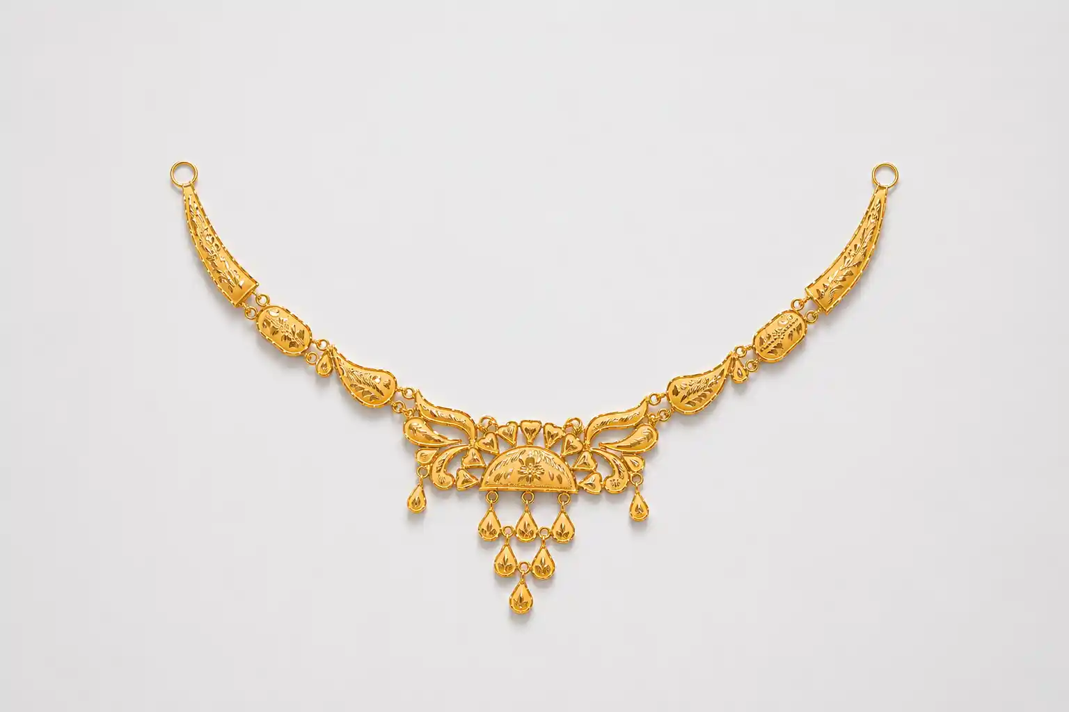 Ashiqe Elegant Intricate Necklace
