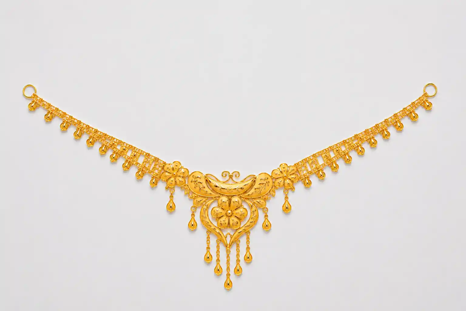 Ashiqe Charming Gold Necklace
