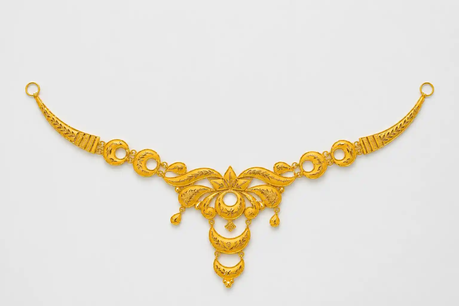 Ashiqe Refined Gold Necklace