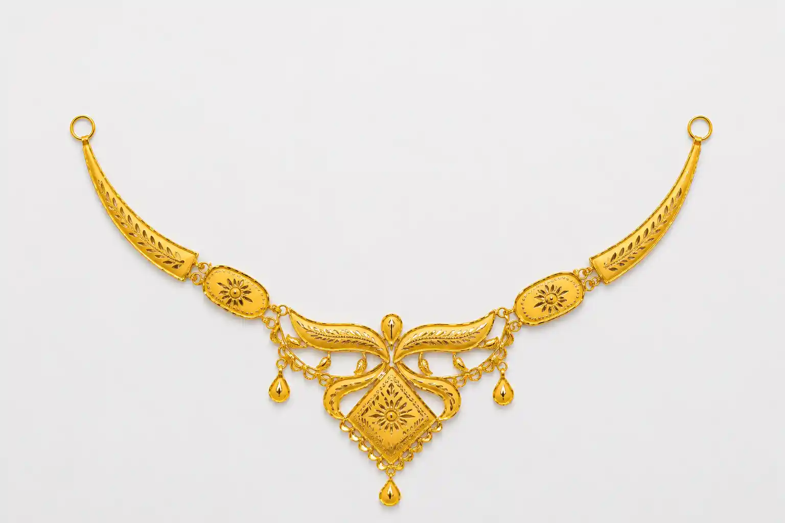 Ashiqe Luxurious Gold Necklace