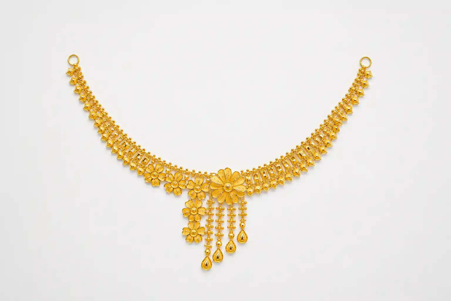 Ashiqe Charming Brilliant Necklace