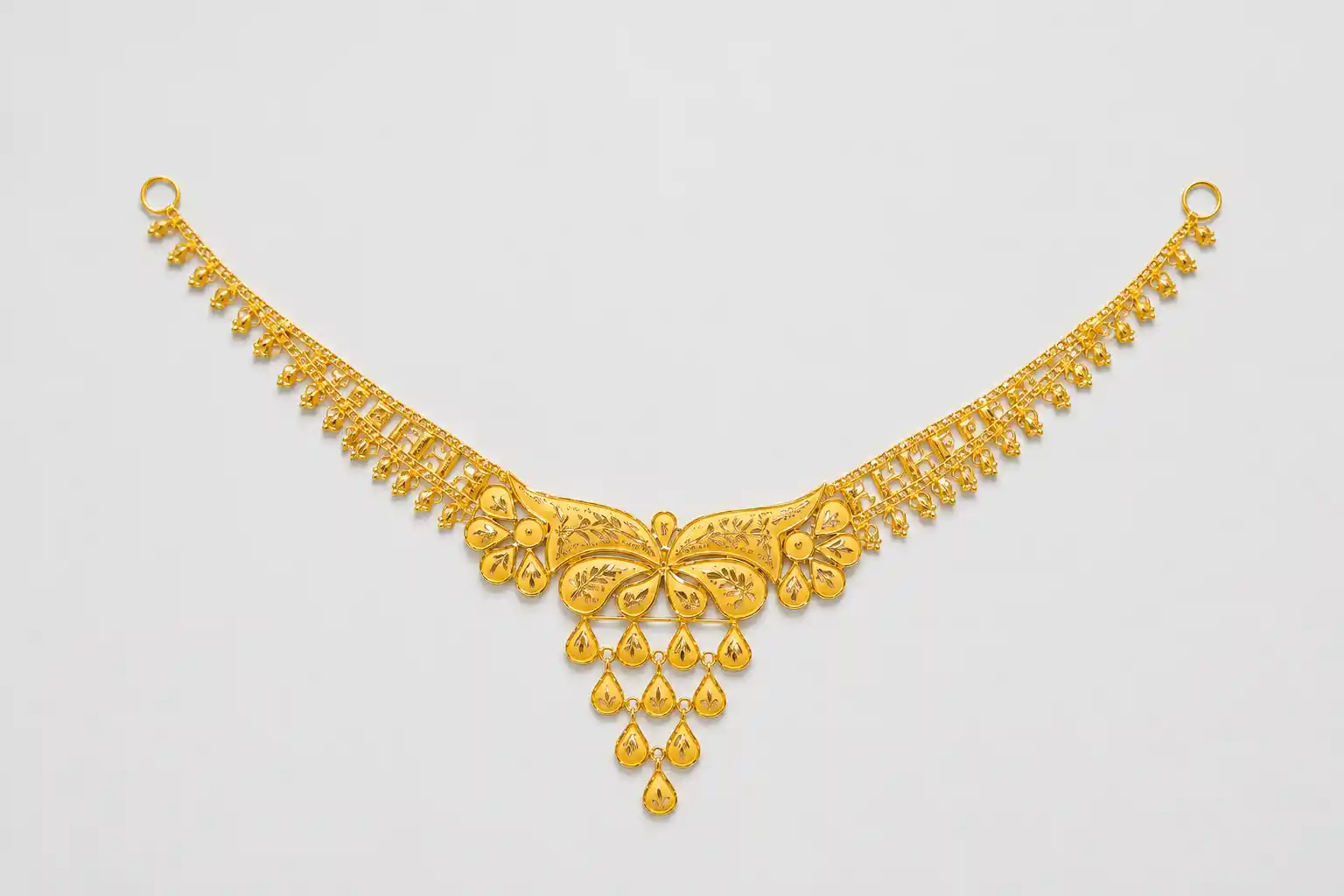 Ashiqe Stunning Royal Necklace