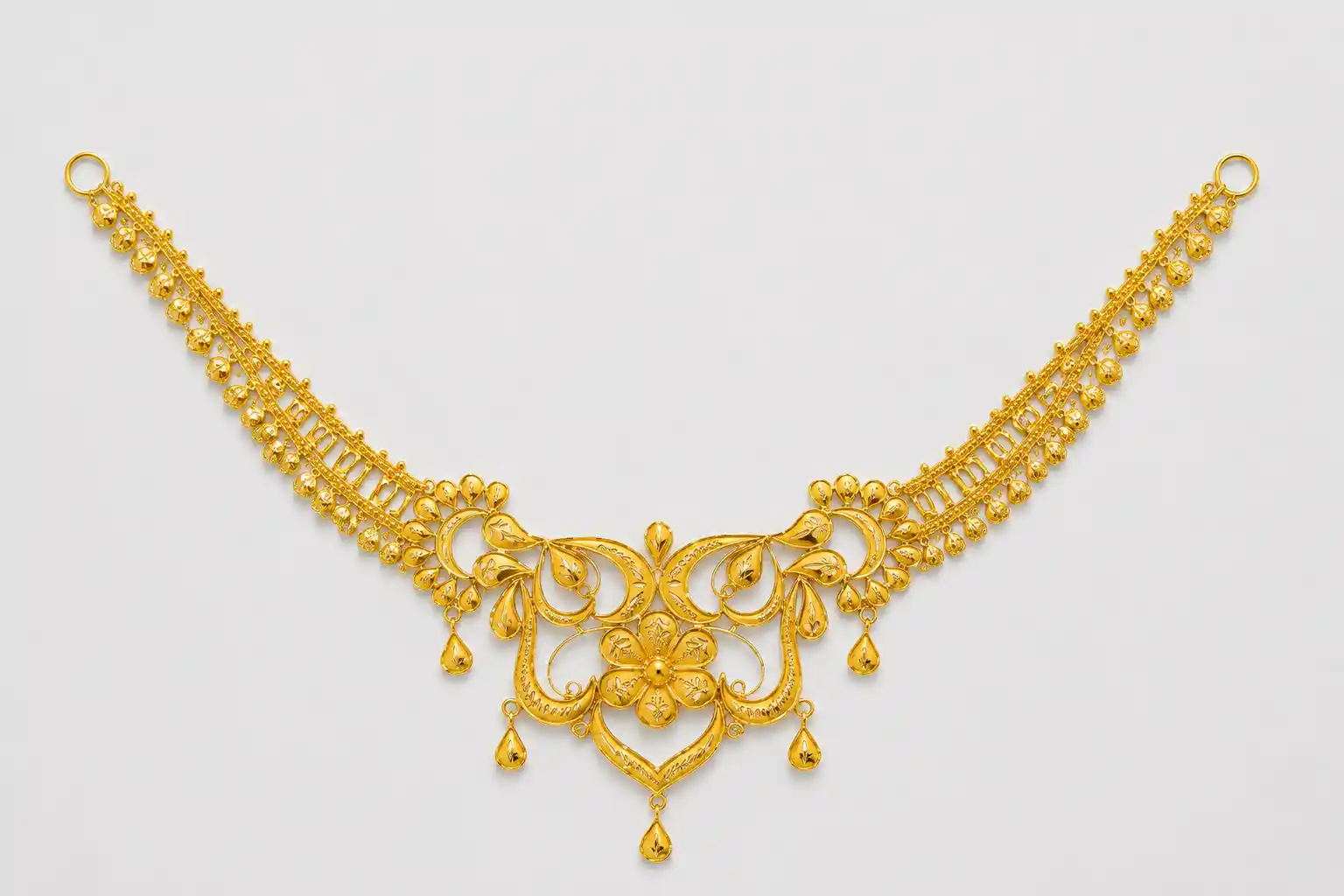 Ashiqe Charming Gold Necklace