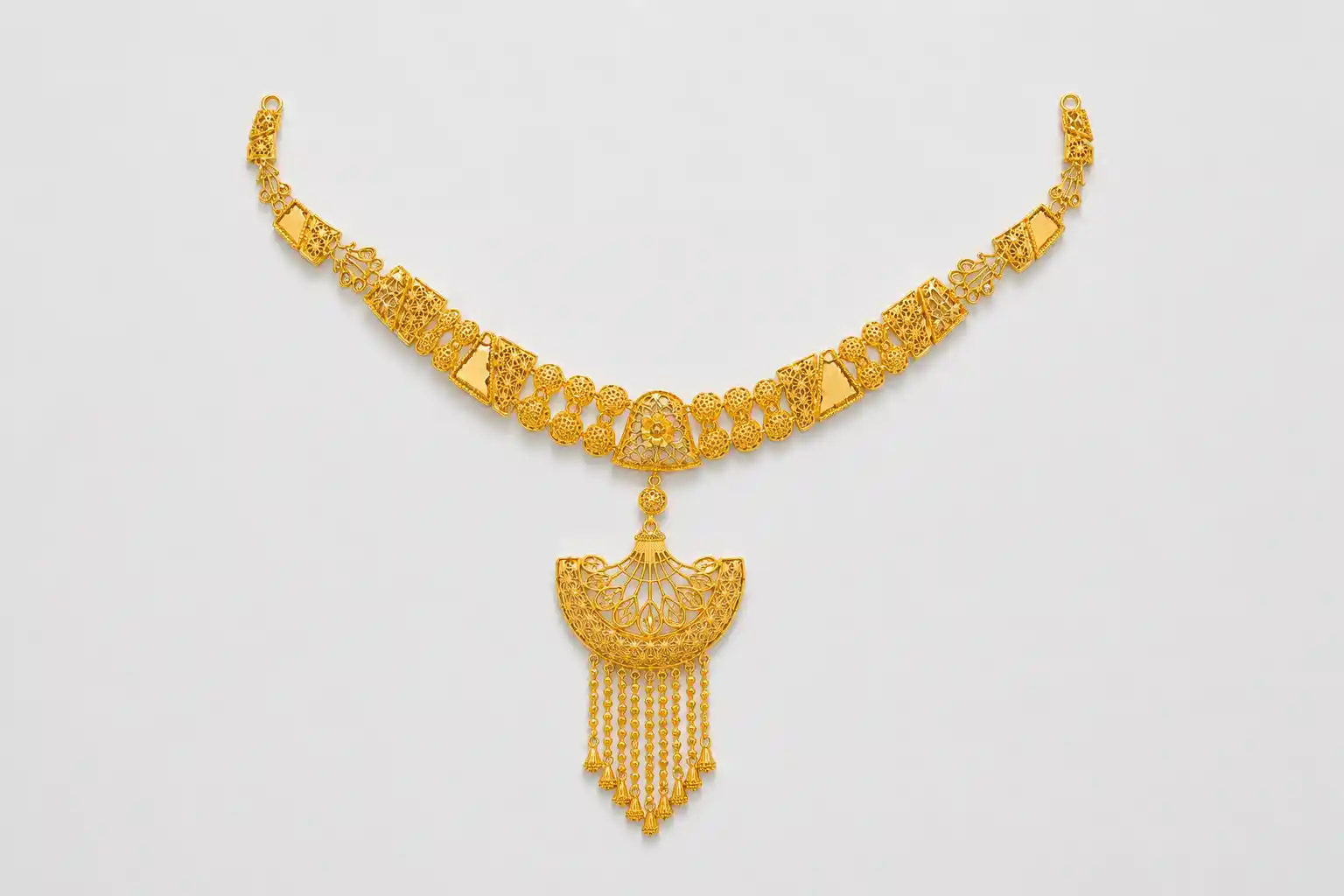 Ashiqe Intricate Featured Necklace