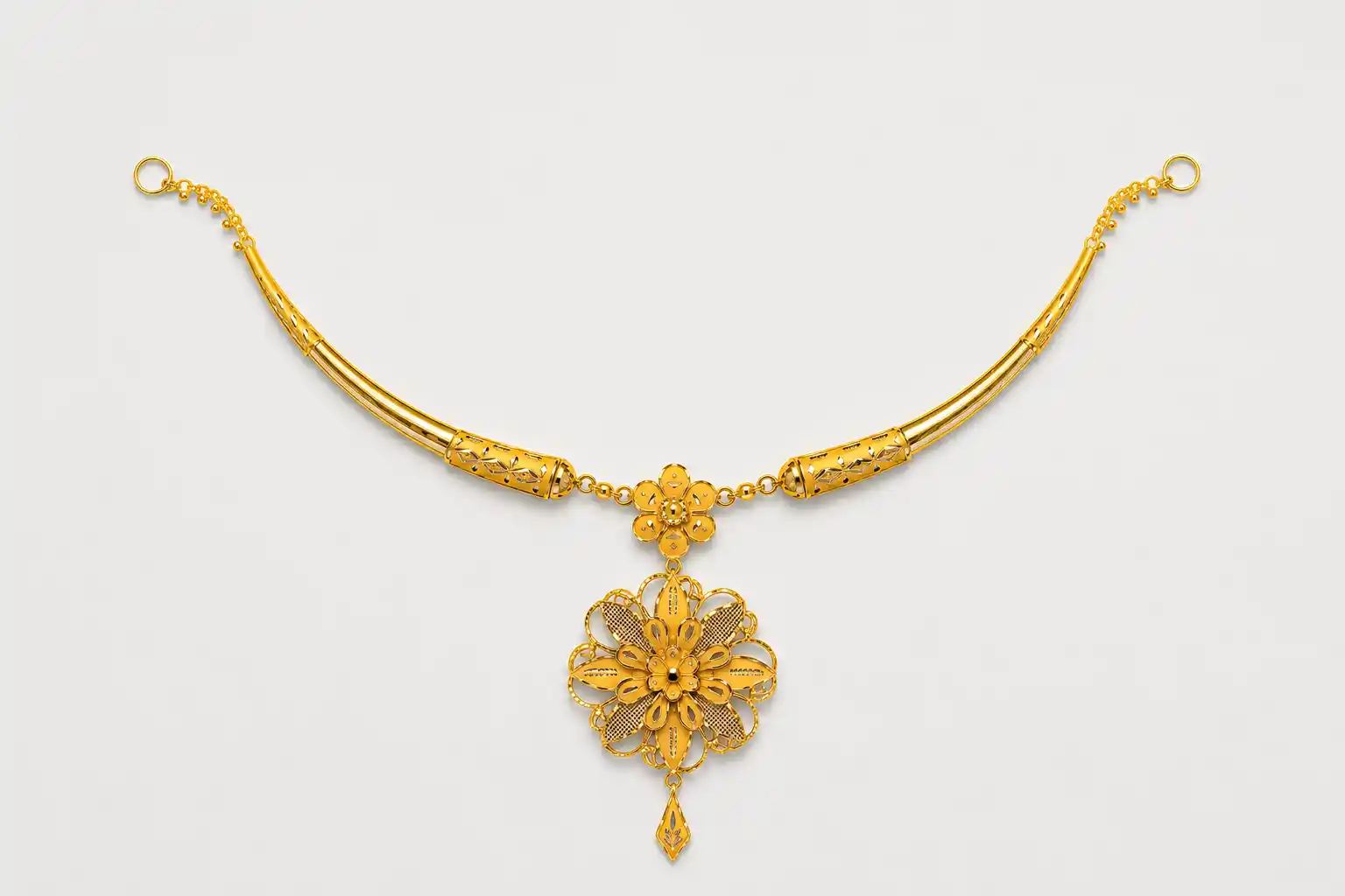 Ashiqe Ornate Luxurious necklace