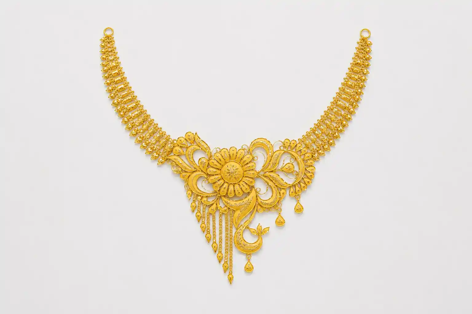 Ashiqe Elegant Statement Necklace