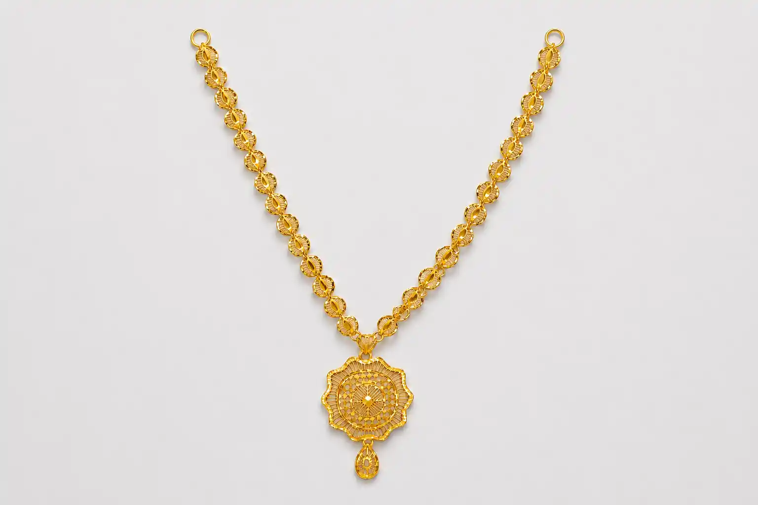 Ashiqe Handcrafted Detailed Necklace