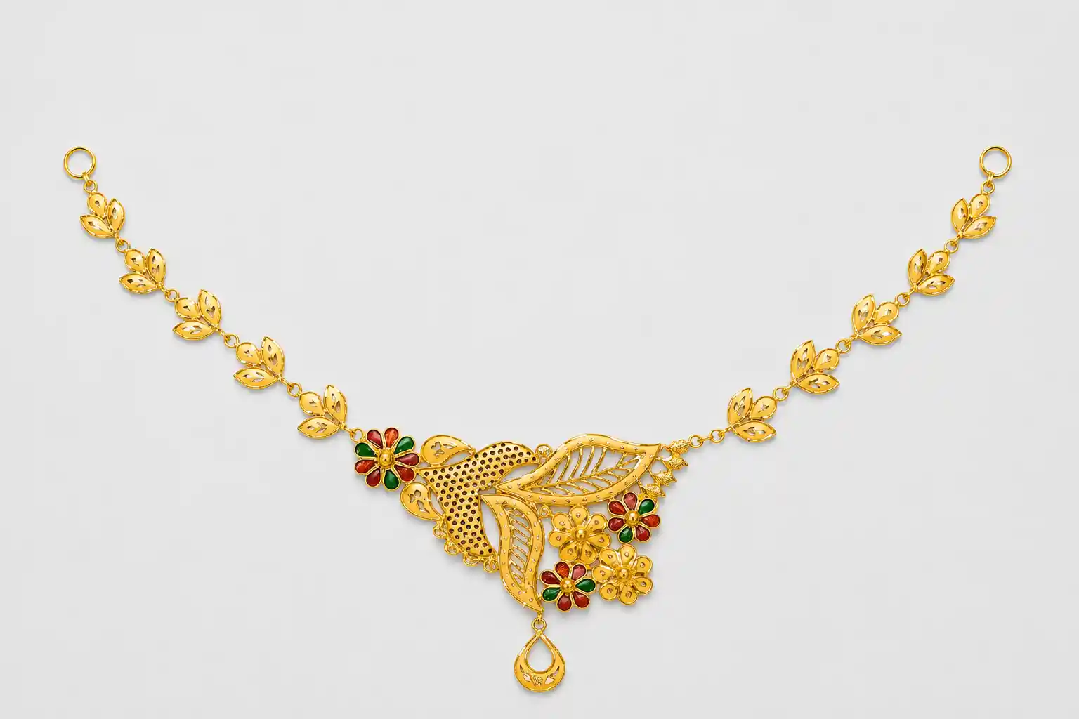 Ashiqe Classic Detailed Necklace