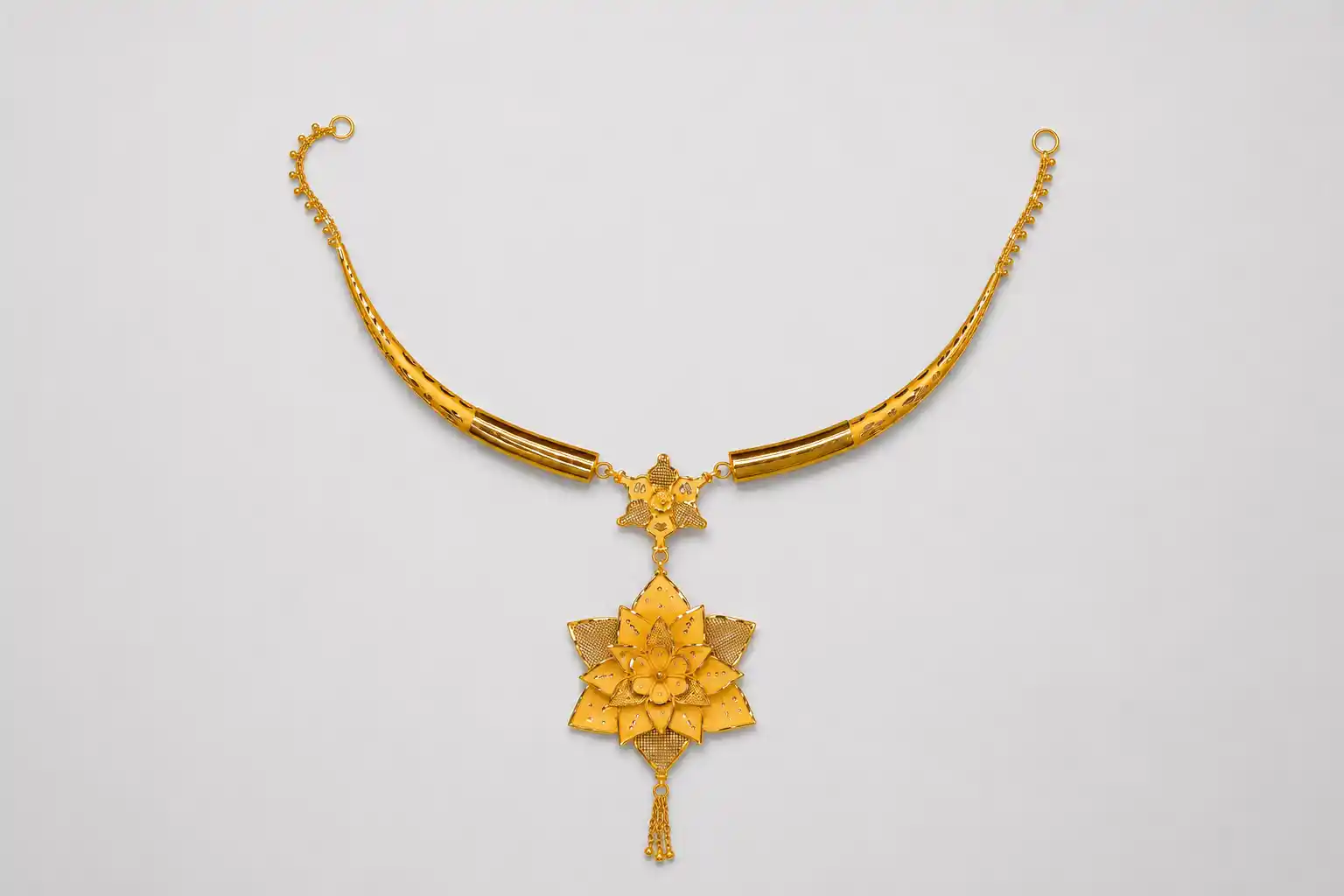 Ashiqe Elevate Remarkable Necklace