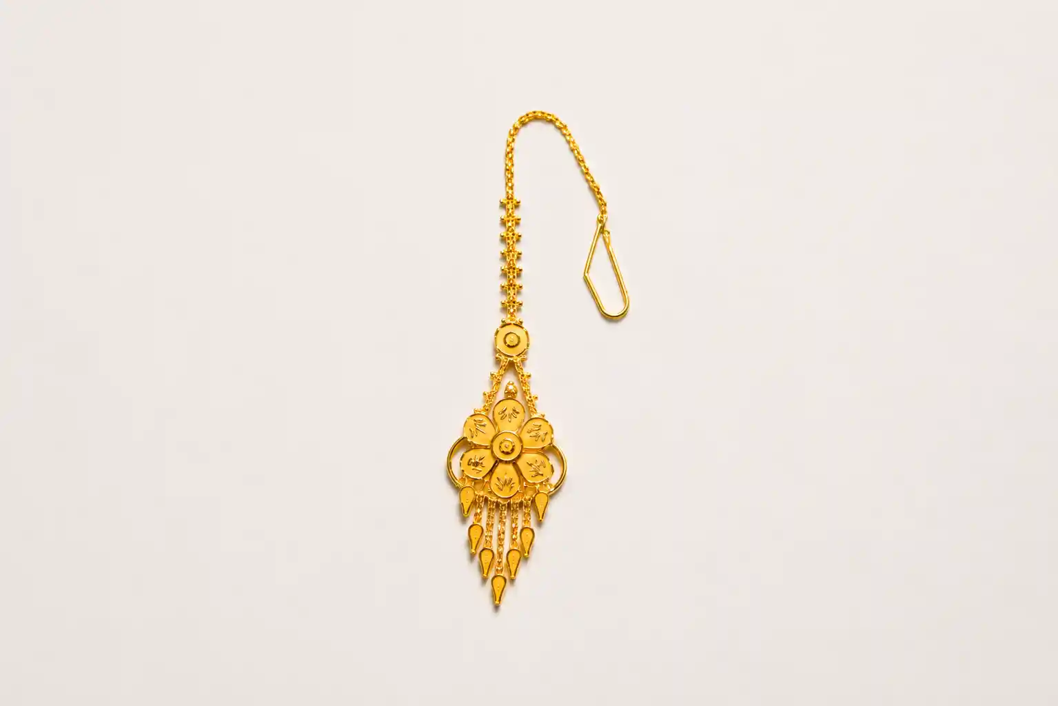 Ashiqe Effortless Radiant Gold Tickly